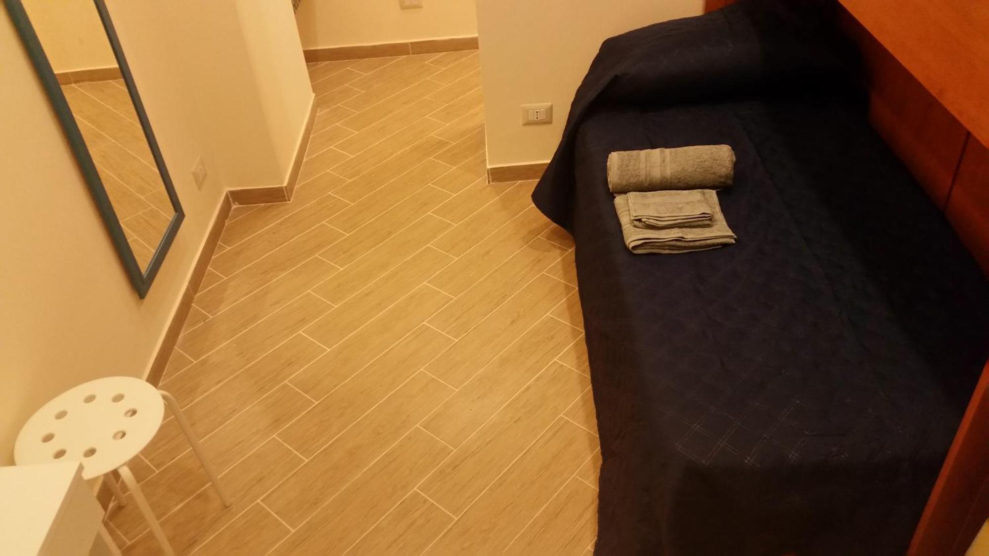B&B Residenza Il Castello Naples Exterior photo