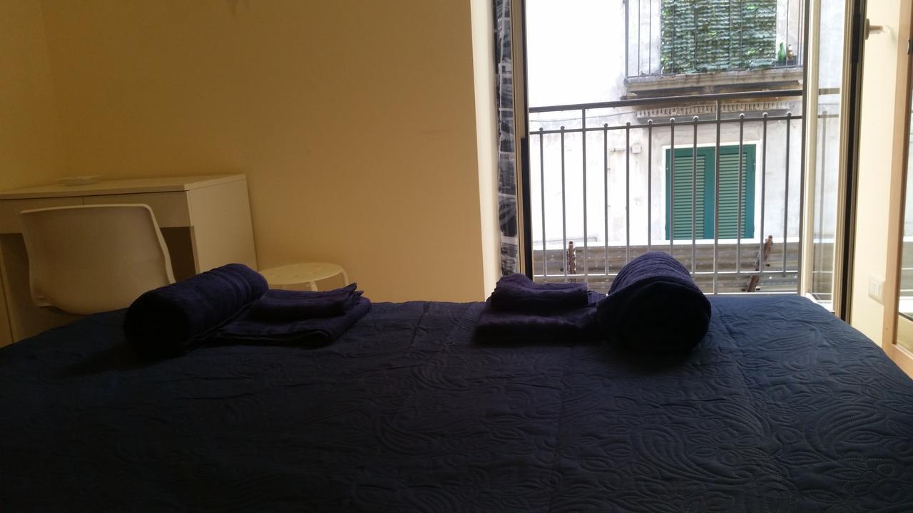 B&B Residenza Il Castello Naples Exterior photo